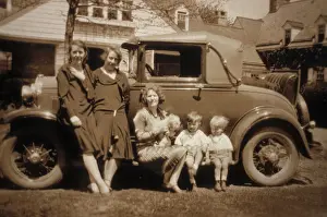 Automobilia: Vintage car