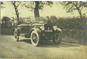 Identification: Vintage Car (awaiting identification)