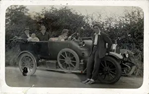 Identification: Vintage Car (awaiting identification), Britain