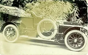 Identification: Vintage Car (awaiting identification), England