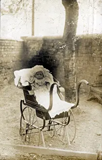 Pram: Vintage Pram
