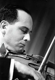 Violinist: Violinist I.D. Oistrakh
