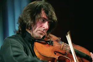 Bashmet: Violist Yuri Bashmet, 2001