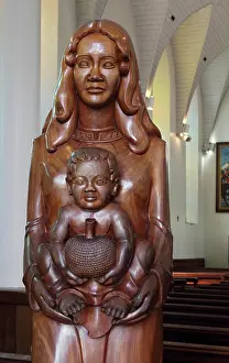 Papeete: Virgin and child statue, Cathedral of Our Lady