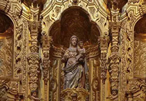 Berruguete: Virgin and child statue, north altarpiece