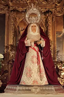 Andaluz: Virgin Mary statue, Cathedral of the Incarnation