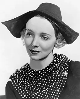 Curved: Virigina Bruce, 1936