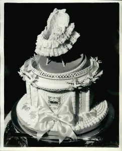 Fleur: Viscount Linley christening cake