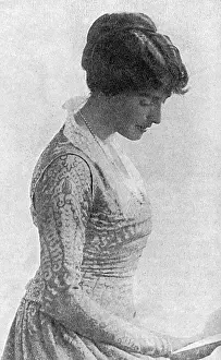 Charlemont: Viscountess Charlemont, munitions worker