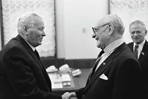 Armand: Visit of Armand Hammer to Soviet Union
