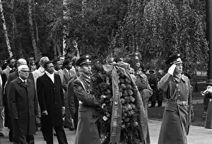 Vanguard: Visit of D. Ratsiraka in the USSR