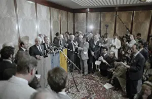 Cpsu: Visit of E. A. Shevardnadze to Austria