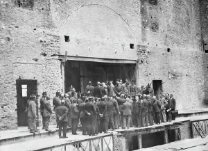 Experts: Visit to the scene of the burnt out Reichstag with Marinus v