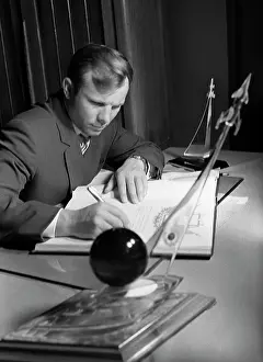 Gagarin: Visit of Yu.Gagarin to Orenburg