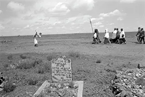 Mathopiestad: Visiting the ancestors to give thanks for not being