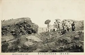 Kumamoto: Visitors to an active volcano - Higo, Japan
