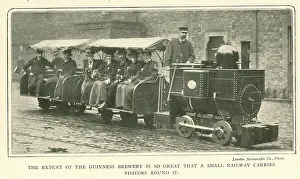 Cobblestones: Visitors to the Guinness brewery