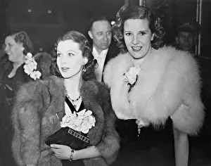 Leonora: Vivien Leigh and Leonora Corbett, 1938