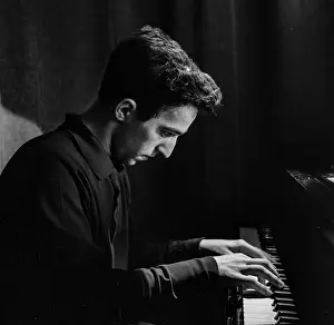 Icelandic: Vladimir Davidovich Ashkenazy - pianist and conductor