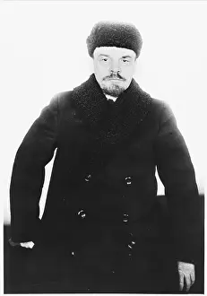 Ilich: VLADIMIR LENIN