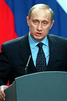Putin: Vladimir Putin