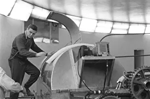 Volkov: Vladislav Volkovs training in centrifuge, 1971