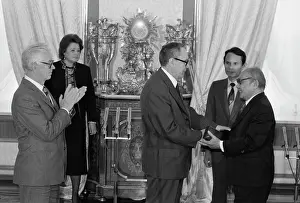 Presidium: Vo Chi Cong visits USSR