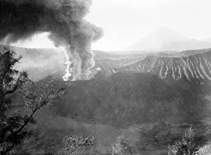 Barnaby: VOLCANO ERUPTING, JAVA