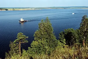 Tolyatti: Volga River, 1983