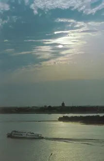 Volga: Volga River, 1990