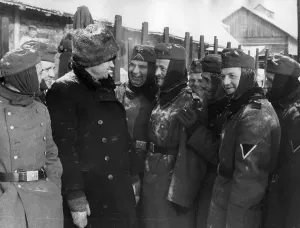 Tells: Volhynian German with grunts, 1940