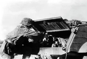Tailgate: Volkswagen Kuebelwagen on the Eastern Front, 1941