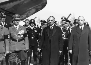 Reinhard: von Epp, Chamberlain, Heydrich and Ribbentrop at the Mun