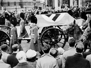 Casket: Von Hoesch Funeral
