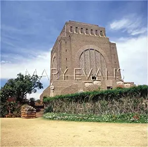 Voortrekker: VOORTREKKER MONUMENT