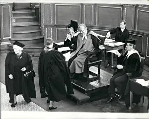 Proctor: Voting in election of Professor of Poetry, Oxford University
