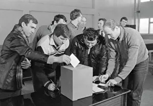 Voting: Voting of workers