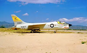 Tucson: Vought DF-8F Crusader 1444427