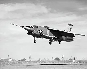 In Flight: Vought XF8U-3 Crusader III / 3
