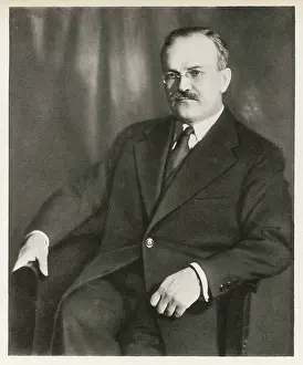 Mikhaylovich: VYACHESLAV MOLOTOV