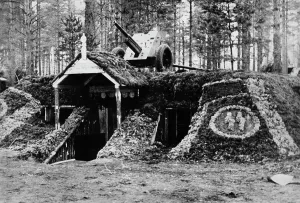 Elaborately: Waffen-SS dugout - Eastern Front, 1941