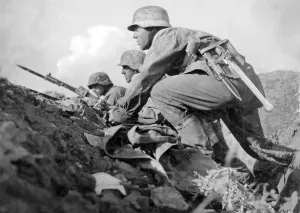 Grenadiers: Waffen-SS Soldiers at the Eastern Front