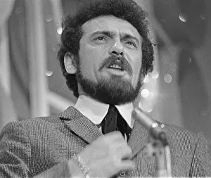 Vacha: Waldemar Matuska - pop singer