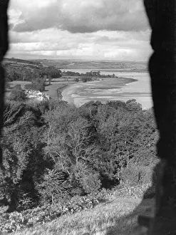 Carmarthenshire: WALES/RIVER TOWY