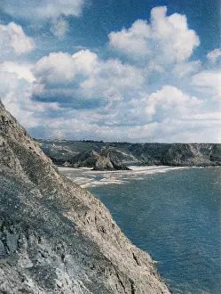Oncolourisedpic: WALES/THREE CLIFFS BAY