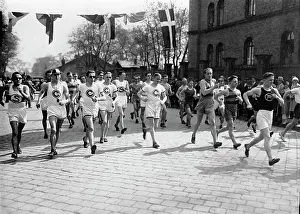 Quer: Walking Race