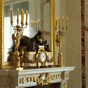 Lazienki: Wall clock in Lazienki Palace