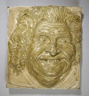 Grotesque: Wall-covering : grotesque mask
