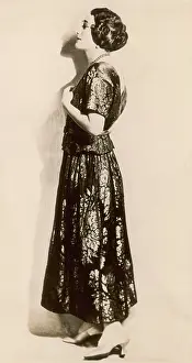 Warfield: Wallis Simpson in 1927