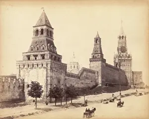Spasskaya: Walls of Kremlin complex, Moscow, Russia